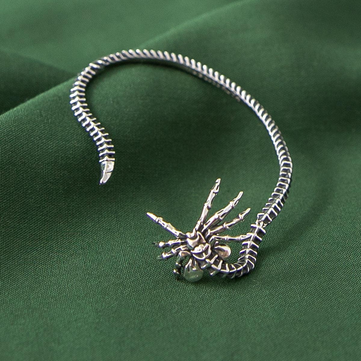 Alien X RockLove Alien Facehugger Ohrmanschette