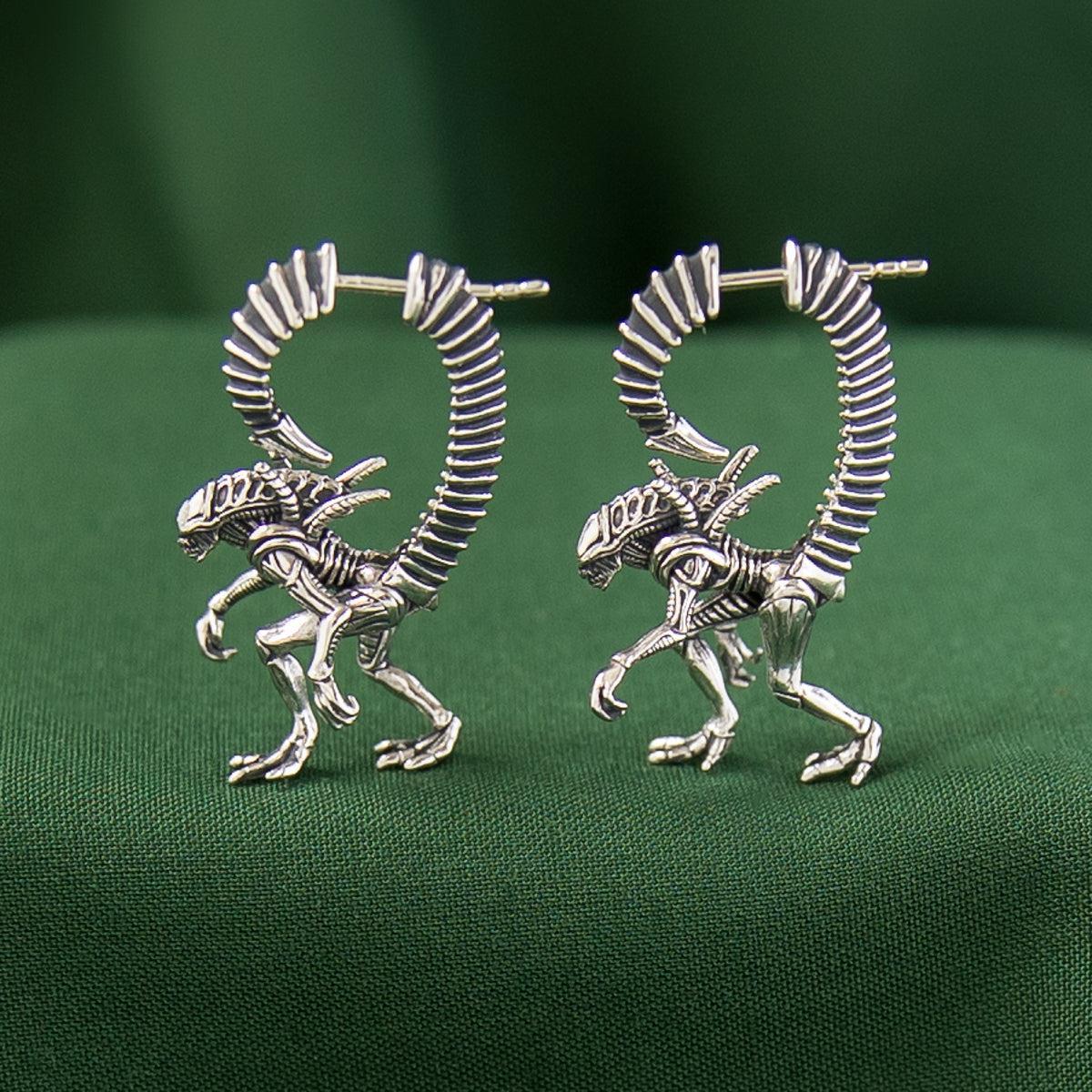 Alien X RockLove ALIEN Xenomorph Hoop Ohrringe