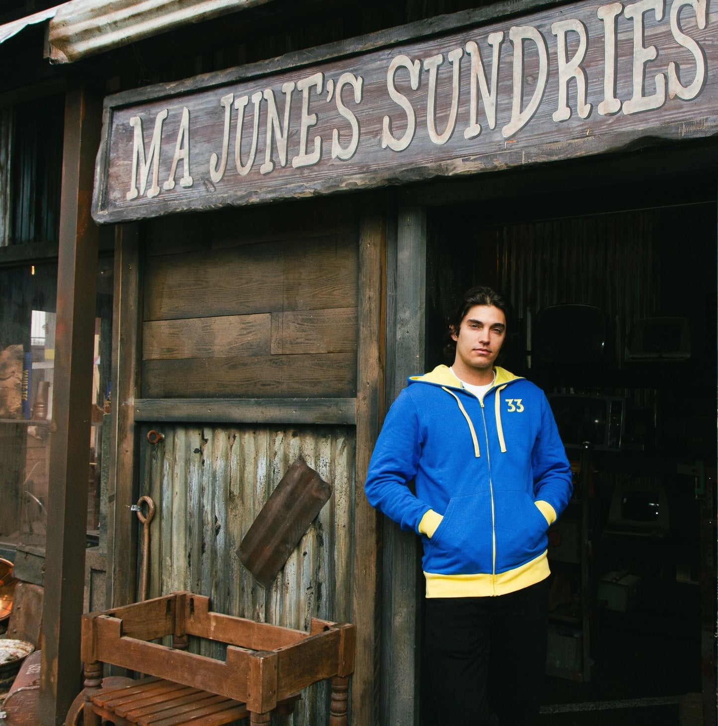 Fallout - Offizieller Vault 33 Kapuzenpullover