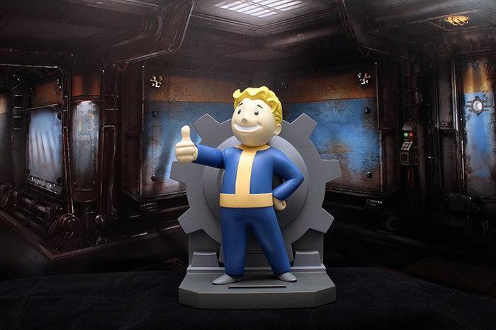 Fallout - Vault Boy Waver - Statue