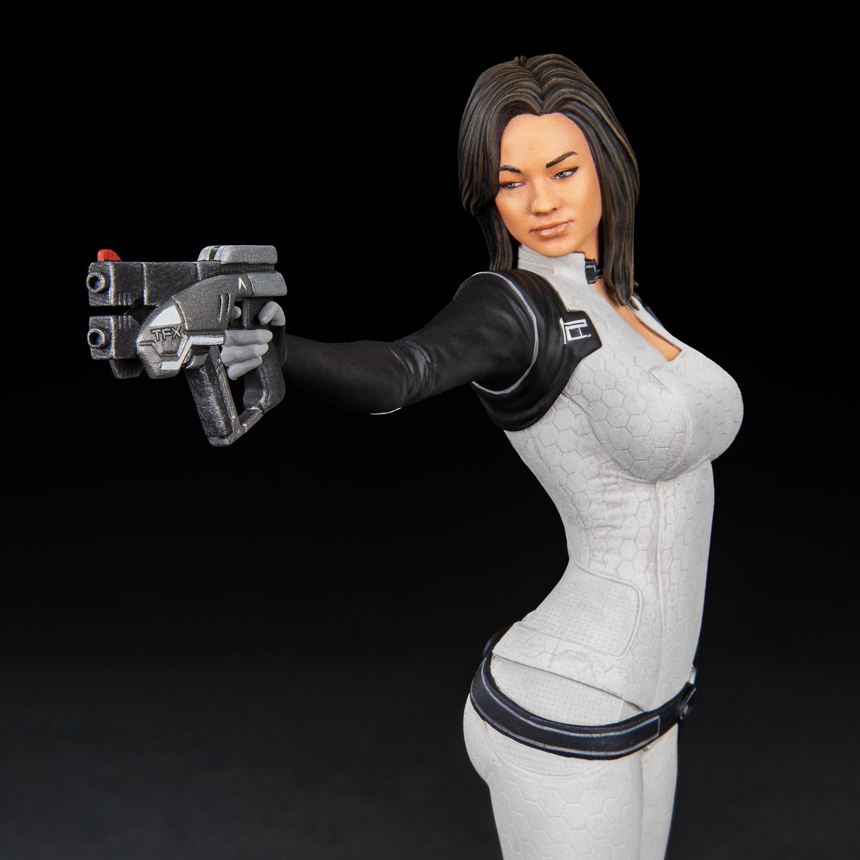 Mass Effect - Miranda Lawson - Statue