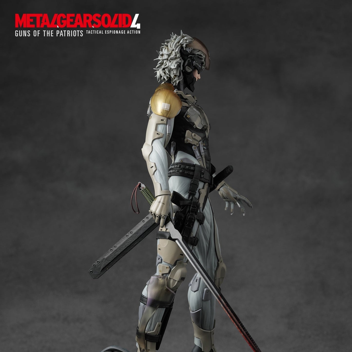 Metal Gear Solid 4 Kanonen der Patrioten - Raiden 1-6 - Statue
