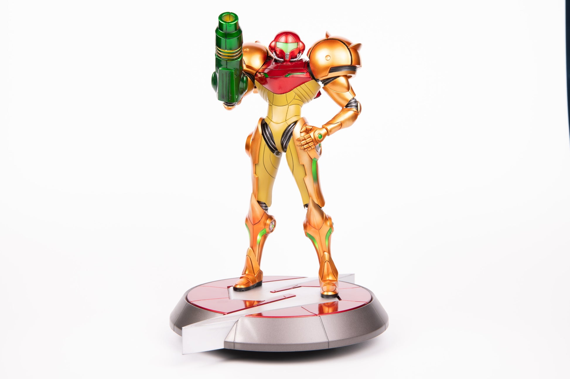 Metroid Prime - Samus Varia Suit Collector's Edition - Statue