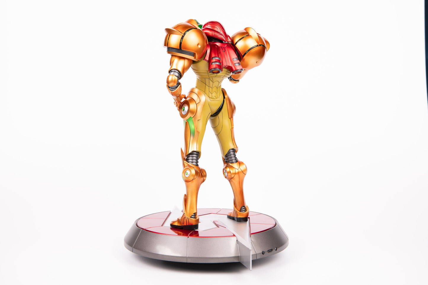 Metroid Prime - Samus Varia Suit Collector's Edition - Statue
